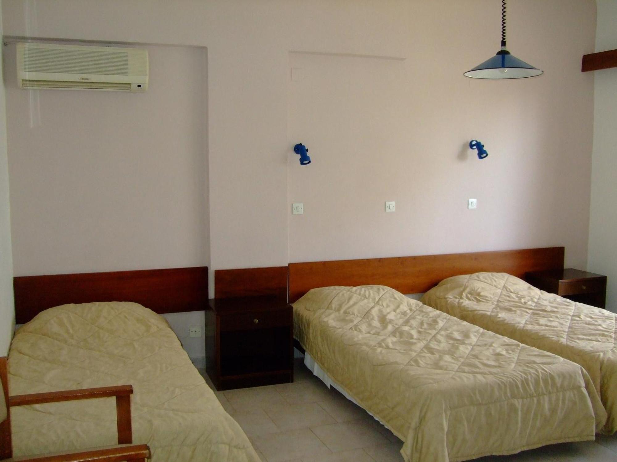 Antonios Hotel Faliraki Rum bild