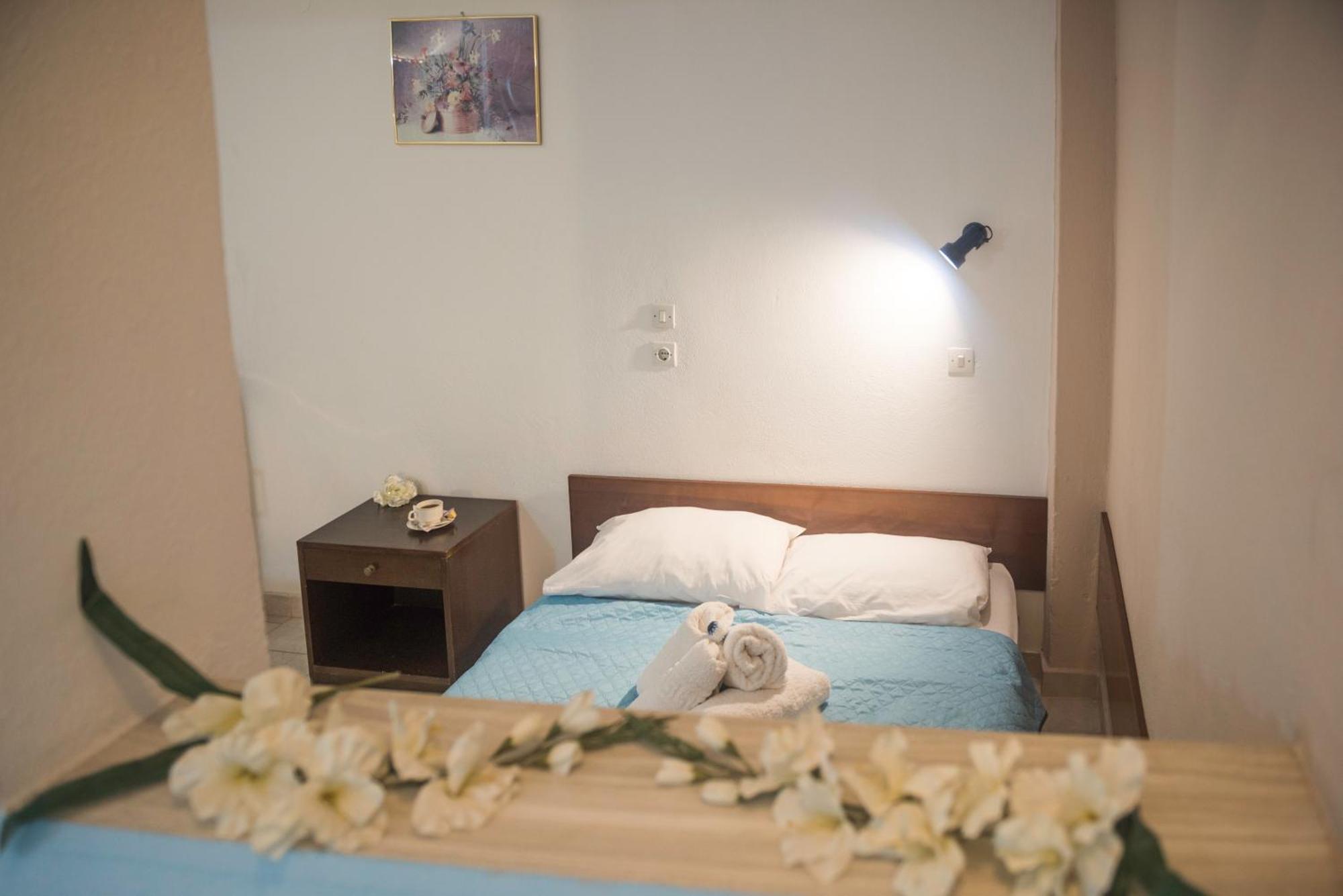 Antonios Hotel Faliraki Rum bild
