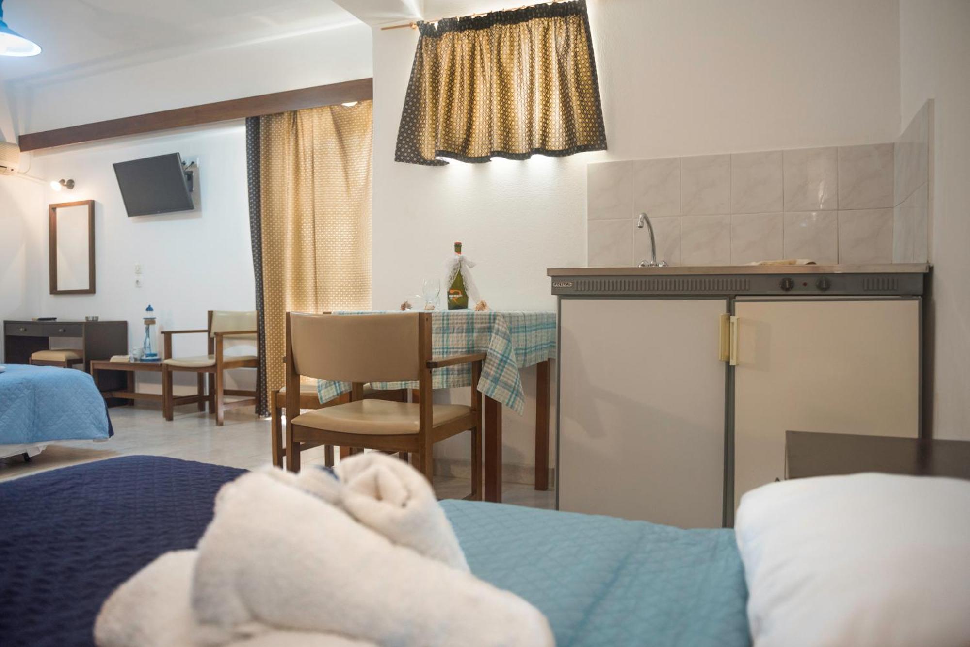 Antonios Hotel Faliraki Rum bild